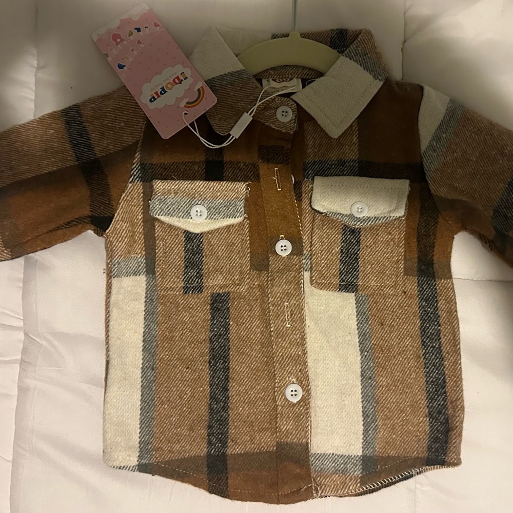 Stylish Kids Plaid Button-Down Shirt in Brown and White